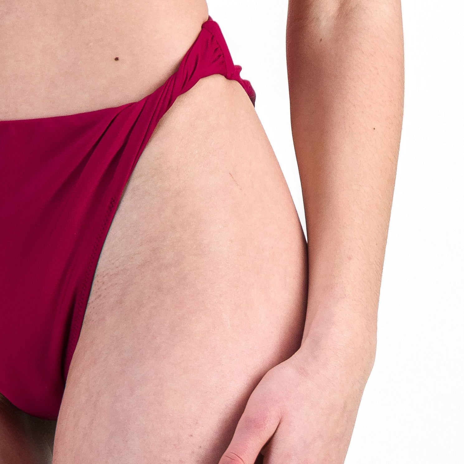MAILLOT MENSTRUEL - CALYPSO TWISTÉ VINO - FLUX LÉGERS À MOYENS
