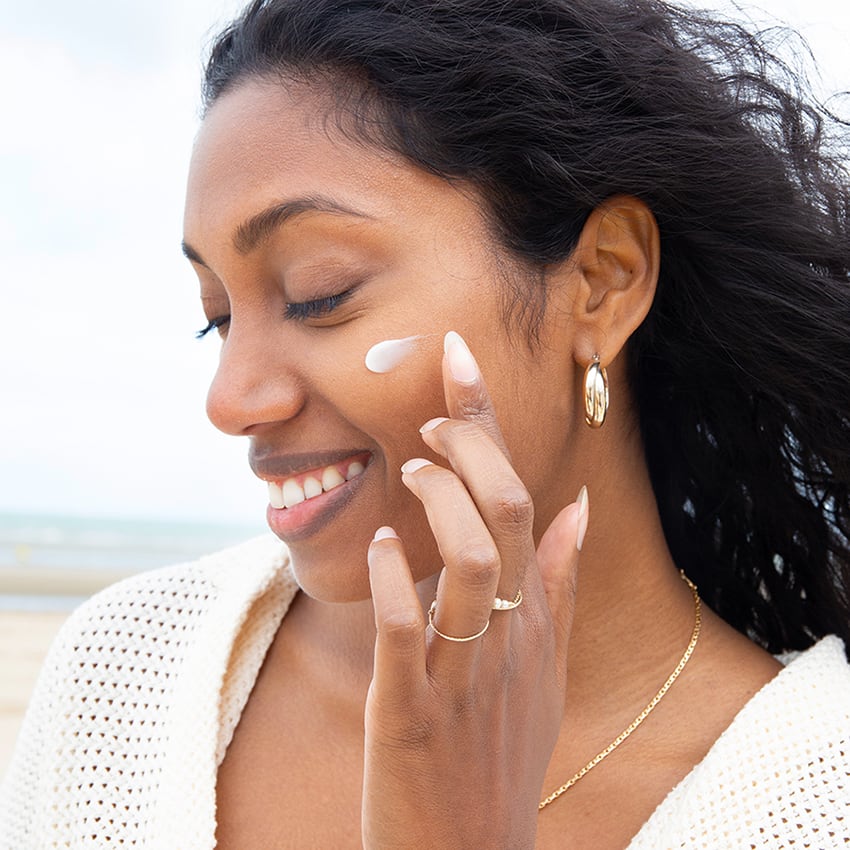 OH MY PERIOD I ACNÉ HORMONALE