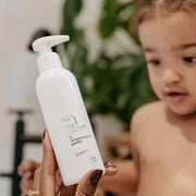 SHAMPOING POUR BÉBÉ